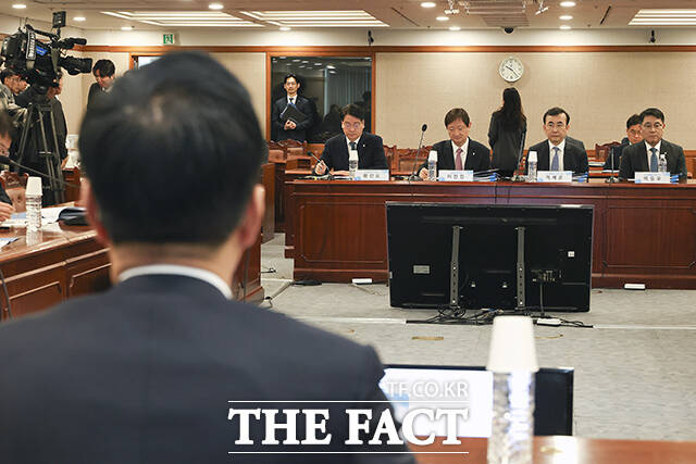 조작기소 국조특위 현장조사 참석한 이찬진 금융감독원 원장.