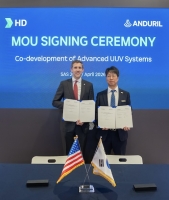  HD현대, 美 무인함정 시장 공략…안두릴·ABS와 협력