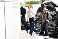  에스파 카리나, 느낌있는 하차 [포토]