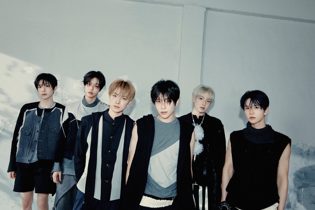 NCT WISH가 20일 첫 정규 앨범 'Ode to Love'를 발매했다. '청량'을 무기로 내세우던 이들은 '다정함'이라는 가장 보편적이고 강력한 위로를 품고 돌아왔다. /SM엔터