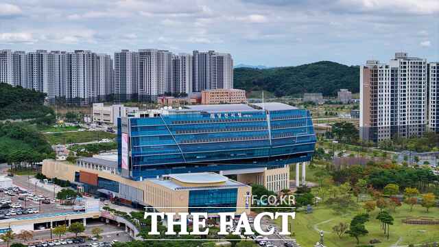 충남 당진시청 전경. /당진시