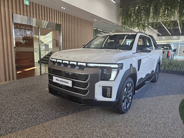 KG모빌리티는 2026년 별도기준 1분기 영업이익이 217억원으로 잠정 집계됐다고 24일 공시했다. 사진은 신형 무쏘. /KGM 제공