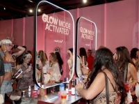  에이피알, 코첼라서 메디큐브 부스 운영…