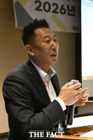  중국 천주산 설명하는 백민우 여행을만들다 대표 [포토]