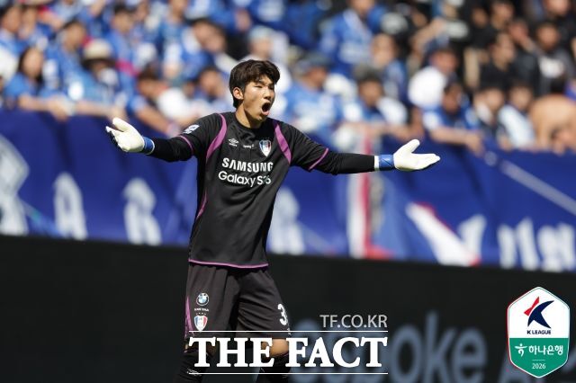 K리그2에서 최상의 폼을 보여주고 있는 수원삼성의 젊은피 수문장 김준홍/수원=K리그
