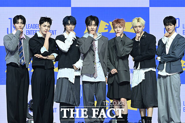 넥스지의 새 싱글 앨범은 이날 오후 6시 각종 음원사이트를 통해 공개된다.