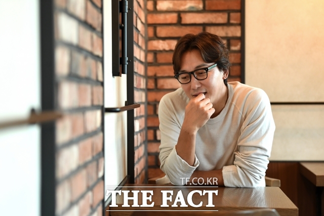 요즘 예능을 보면 빼놓을 수 없는 이름, 탁재훈은 한때 최정상, 그리고 한순간의 추락, 좌절을 딛고 다시 정상을 탈환한 주인공이다. /더팩트 DB