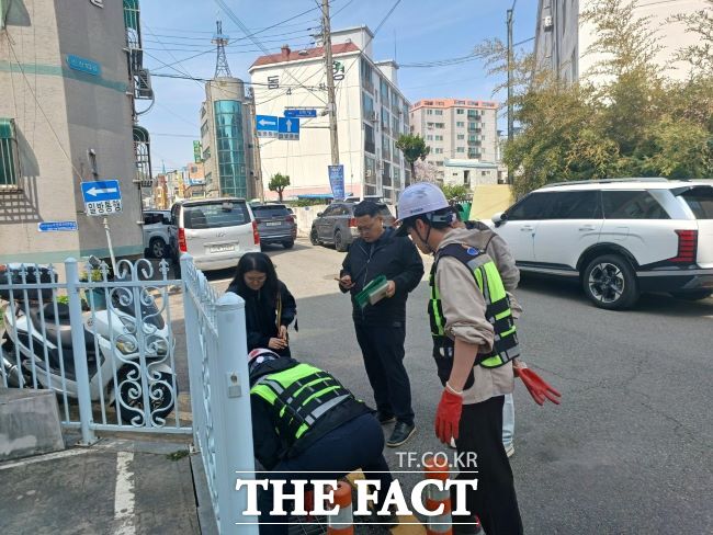 여름철 재해 예방 TF 현장 점검 모습. /경기도