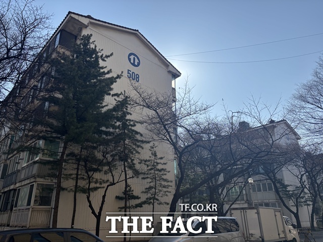 서울시 노원구 상계주공5단지 소유주들은 지난 15일부터 시공사(GS건설) 취소에 따른 손해배상 관련 탄원서를 모으고 있다. 사진은 상계주공5단지 전경. /공미나 기자