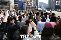  [강일홍의 오늘연예] BTS, 佛 플래티넘 찍고 북미 투어까지 신기록 행진