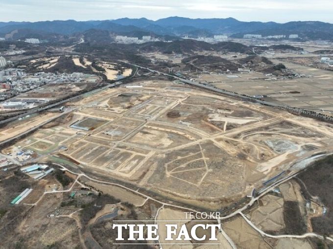 순천시 해룡면 선월지구에 들어설 코스트코 순천점 입점 부지 전경. 오는 2028년 개점을 목표로 건립이 추진되고 있다./순천시