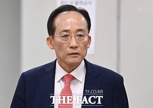 추경호 국민의힘 전 원내대표가 29일 오후 서울 서초구 서울중앙지방법원에서 열린 계엄 해제 표결 방해 혐의 관련 공판에 출석하고 있다. /박헌우 기자