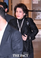  올케 공연 찾은 '애니 엄마' 정유경 회장 [TF포착]