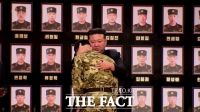  파병군 기념관 줄 선 北 주민들…눈물의 헌화 뒤 숨은 계산