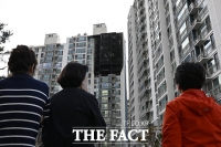  '부부 사망' 의왕 아파트 화재…화마가 지나간 흔적 [TF사진관]