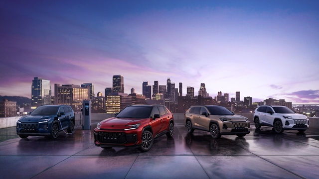 토요타코리아가 HEV·PHEV 4종으로 구성된 '올 뉴 RAV4' 사전계약을 시작하고 오는 6월 16일 출시한다. /토요타코리아