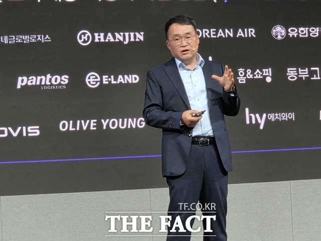 7일 서울 마곡 LG사이언스파크에서열린 LG CNS 'RX 미디어데이'에서 이준호 LG CNS 스마트물류시티사업부 전무가 RX 사업 방향에 대해 설명하고 있다. /마곡=우지수 기자