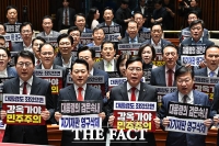  당은 밀려도 인물은 팽팽…격전지 '디커플링' 현상, 왜?
