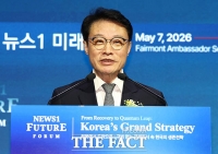  李 대통령 축사 전하는 이규연 홍보소통수석 [TF사진관]