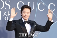  이병헌 '카리스마는 어쩔 수가 없다' [TF사진관]
