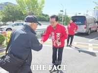  조원휘 유성구청장 후보, 어버이날 맞아 