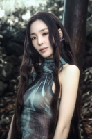  티파니 영, 'Summer’s Not Over'로 솔로 10주년 포문