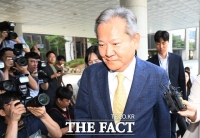  '언론사 단전·단수' 이상민 항소심 선고…1심 징역 7년