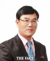  이기만 민주당 군위군수 후보, '30년 보수 철옹성'에 도전장