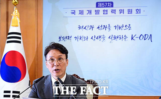 김민석 국무총리가 11일 오후 서울 종로구 정부서울청사에서 열린 국제개발협력위원회 회의에 참석해 모두발언을 하고 있다. /임영무 기자