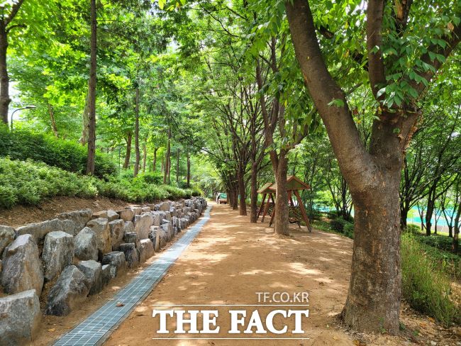 고양시 행신동 도시숲 리모델링 모습. /경기도