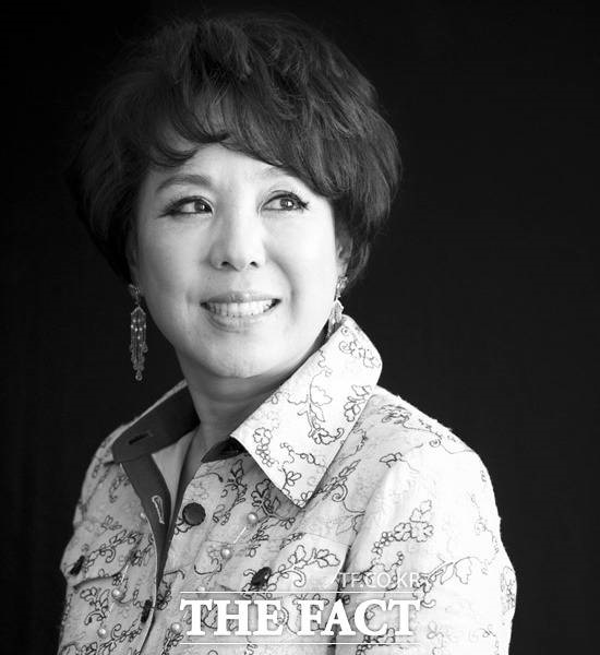 15년째 한국연예인한마음회를 이끌고 있는 권성희 회장은 