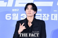  '와일드 씽' 엄태구, 폭풍래퍼 변신…힙합 열정 가득
