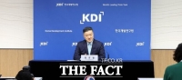  KDI 올해 성장 전망 1.9%→2.5%…