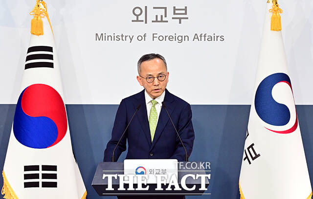 박일 외교부 대변인이 14일 오후 서울 종로구 외교부에서 현안 관련 정례브리핑을 하고 있다. /임영무 기자