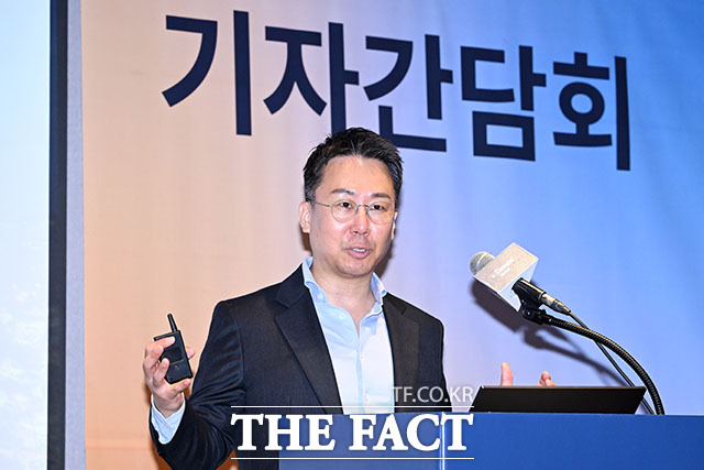 허정열 워크데이코리아 지사장이 14일 오전 서울 강남구 웨스틴 서울 파르나스에서 열린 ‘워크데이 엘리베이트 서울 2026’ 기자간담회에 참석해 인사말을 하고 있다. /서예원 기자