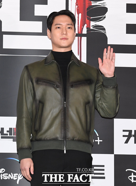 배우 고경표가 오는 6월 방송 예정인 MBC 새 예능프로그램 '놀러코스터'로 시청자들과 만난다. /더팩트 DB