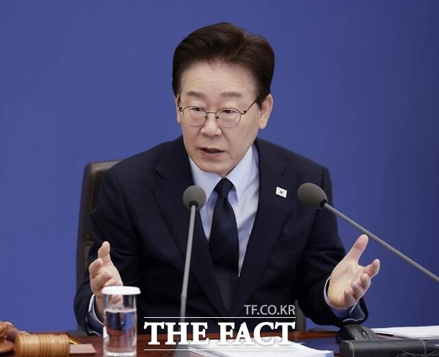 올해 1분기 서울 임대차 거래 10건 중 7건은 월세였고 서울 아파트 월세 비중은 처음으로 절반을 넘어선 것으로 나타났다. 사진은 이재명 대통령이 지난 6일 청와대에서 열린 국무회의에서 발언하고 있다. /뉴시스