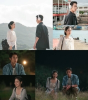  '닥터 섬보이' 이재욱·신예은, 풋풋한 설렘 소환…낯선 섬 로맨스