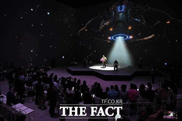 최용호 갤럭시코퍼레이션 대표가 15일 오후 서울 강동구 갤럭시 로봇 파크(GALAXY ROBOT PARK)에서 열린 'ROBOT PARK' 오픈 기념 미디어데이에 참석해 인사말을 하고 있다. /박헌우 기자