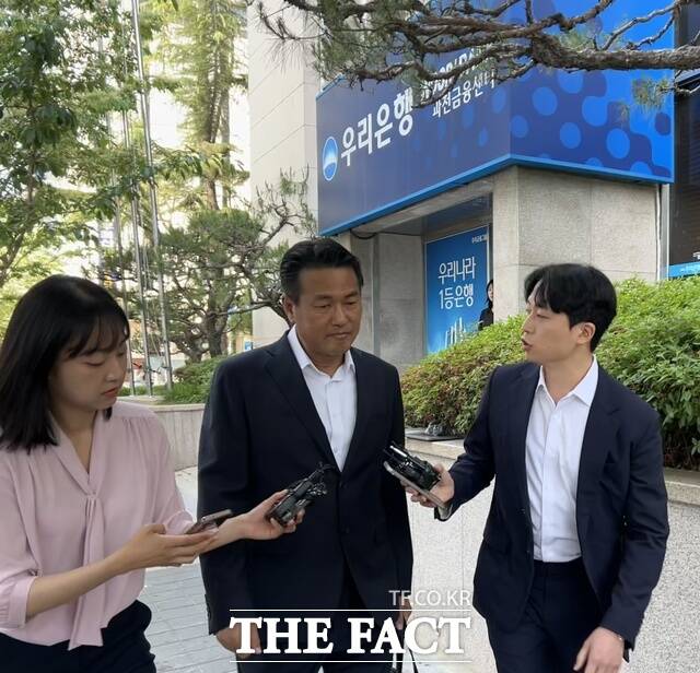 윤석열 정부 당시 미국에 비상계엄 정당화 메시지를 전달한 의혹을 받는 김태효 전 국가안보실 1차장이 15일 오전 3대 특검(내란·김건희·채상병) 미제 의혹을 수사하는 권창영 특별검사팀(종합특검)에 출석하고 있다. /김해인 기자