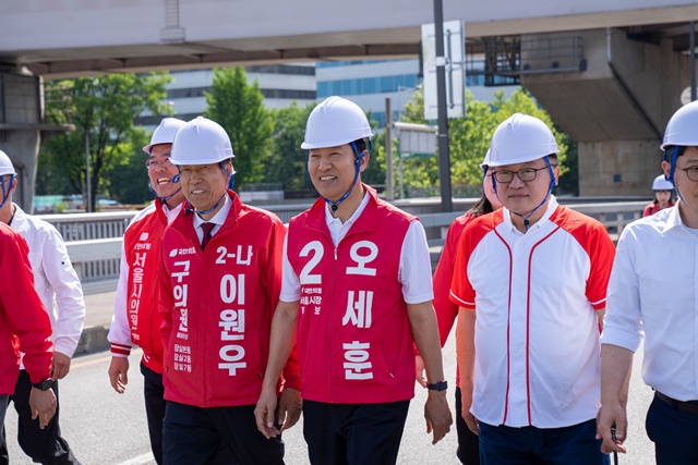 오 후보는 이날 강남, 송파, 서초 지역을 방문했다. /오세훈 캠프