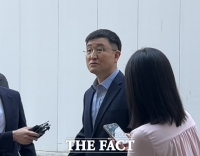  박안수 전 육참총장, 종합특검 출석…반란 혐의