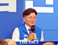  김민수 부여군수 후보, 선거사무소 개소식…'세 과시'