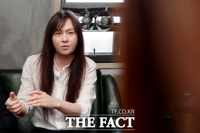 가수 김경호가 부친상을 당했다. /더팩트 DB