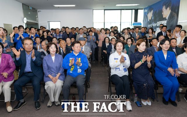 16일 오후 열린 박승원 광명시장 후보 선거사무소 개소식 /박승원 후보 캠프