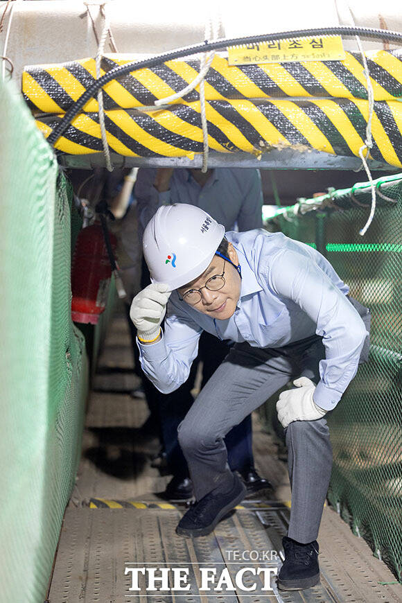 GTX-A 삼성역 구간 ‘철근 누락’ 공사 현장을 긴급 방문한 정원오 서울시장 후보.