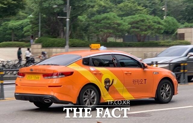최근 국내 주식 시장 중복상장이 사실상 막힌 가운데, 카카오모빌리티가 미국 상장 등의 가능성을 고려하고 있다. /더팩트 DB
