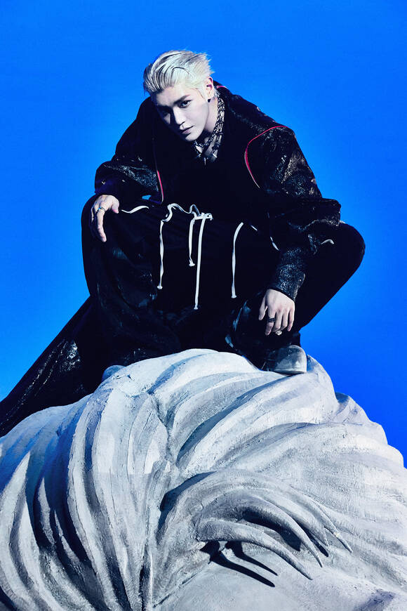 타이틀곡 WYLD는 야생 동물의 본능적인 움직임에서 영감을 받은 힙합 곡으로 가사에 오랜 시간 응축해 온 아티스트로서의 자아를 야성미 있게 녹여냈다. /SM엔터