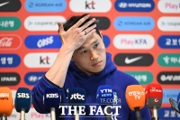  땀 닦는 이동경 '월드컵 예열 완료' [포토]