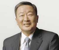  故 구본무 선대회장 8주기…기일 당일 구연경·윤관 부부 법정行